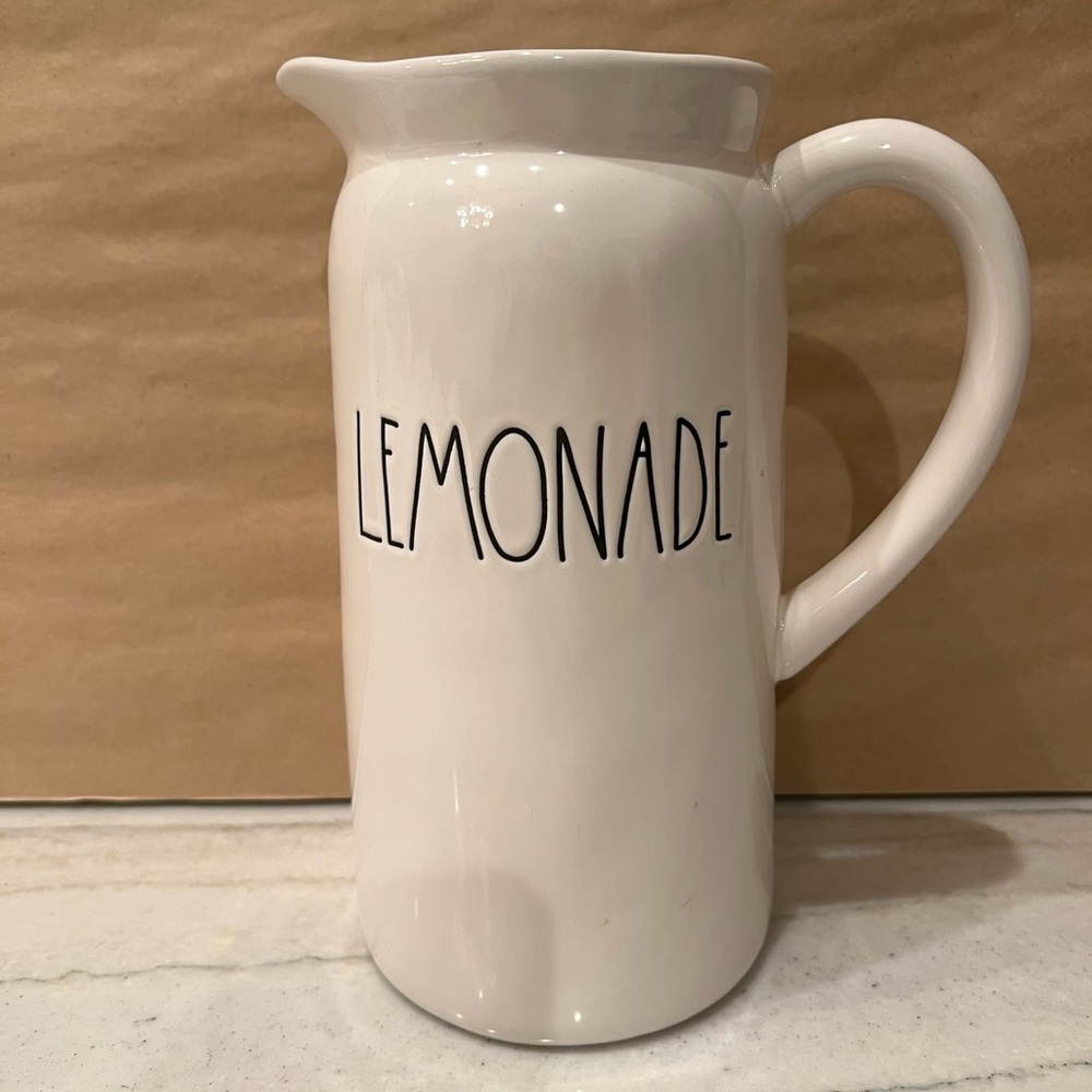 Rae Dunn lemonade pitcher